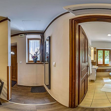 Bed and Breakfast Napraforgo Wellness Haz Es Panzio Печ Экстерьер фото